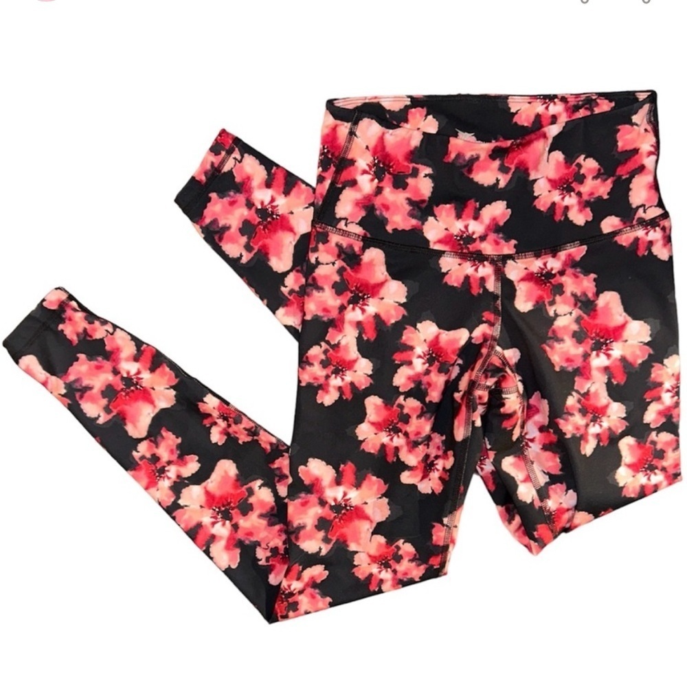 Old Navy Active Go Dry Floral Leggings Small